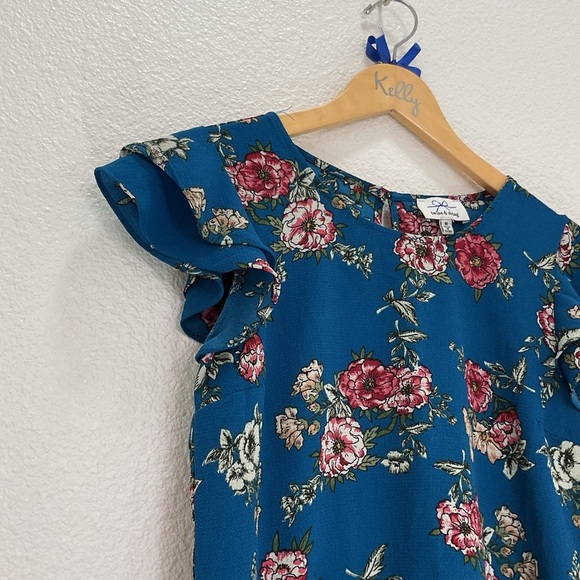 Twine & String Floral Blouse - Picture 2 of 4